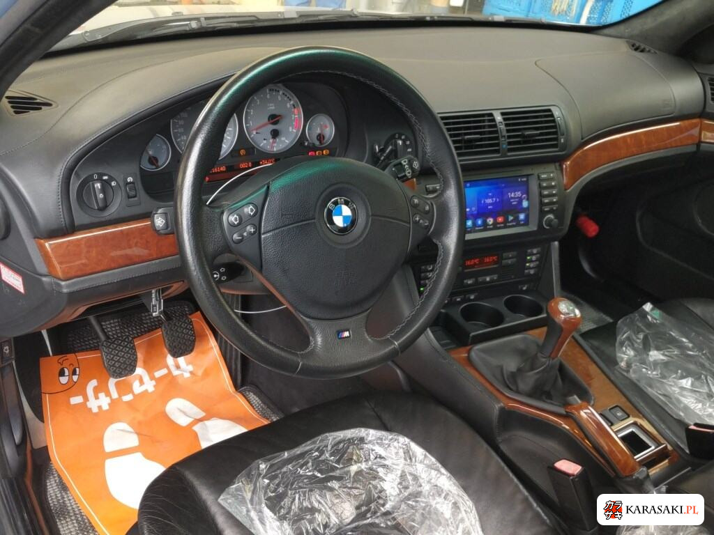 2000 BMW M5 4D 5