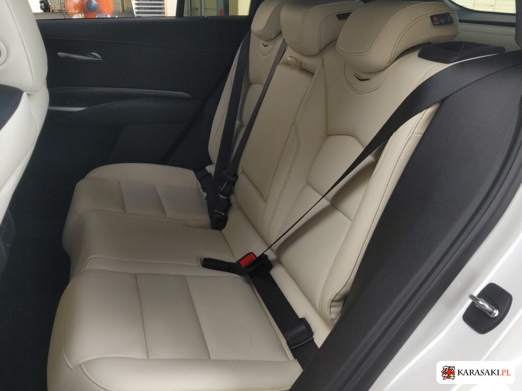 2022 Cadillac XT4 4WD Sport 6