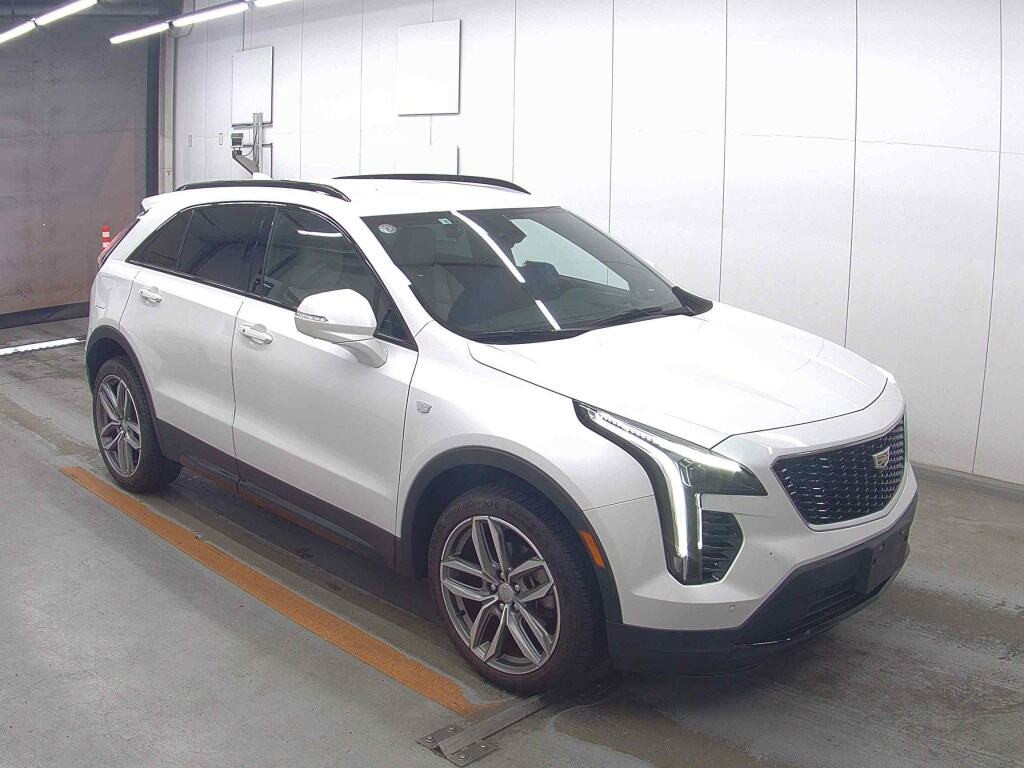 Cadillac XT4 2022 z aukcji japońskiej