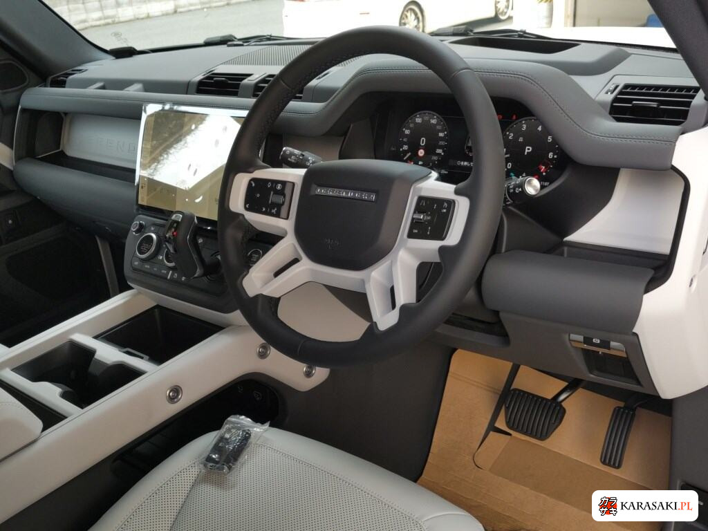 2026 Land Rover Defender 5D 4WD 5