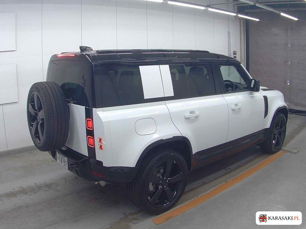 2026 Land Rover Defender 5D 4WD 4