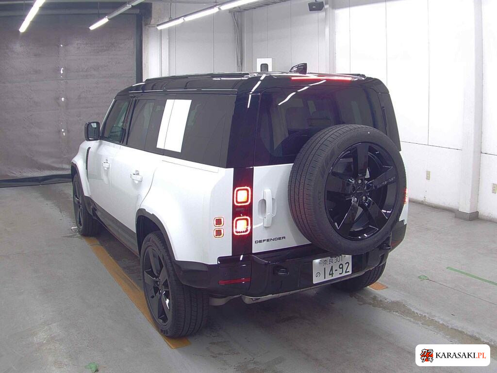 2026 Land Rover Defender 5D 4WD 2