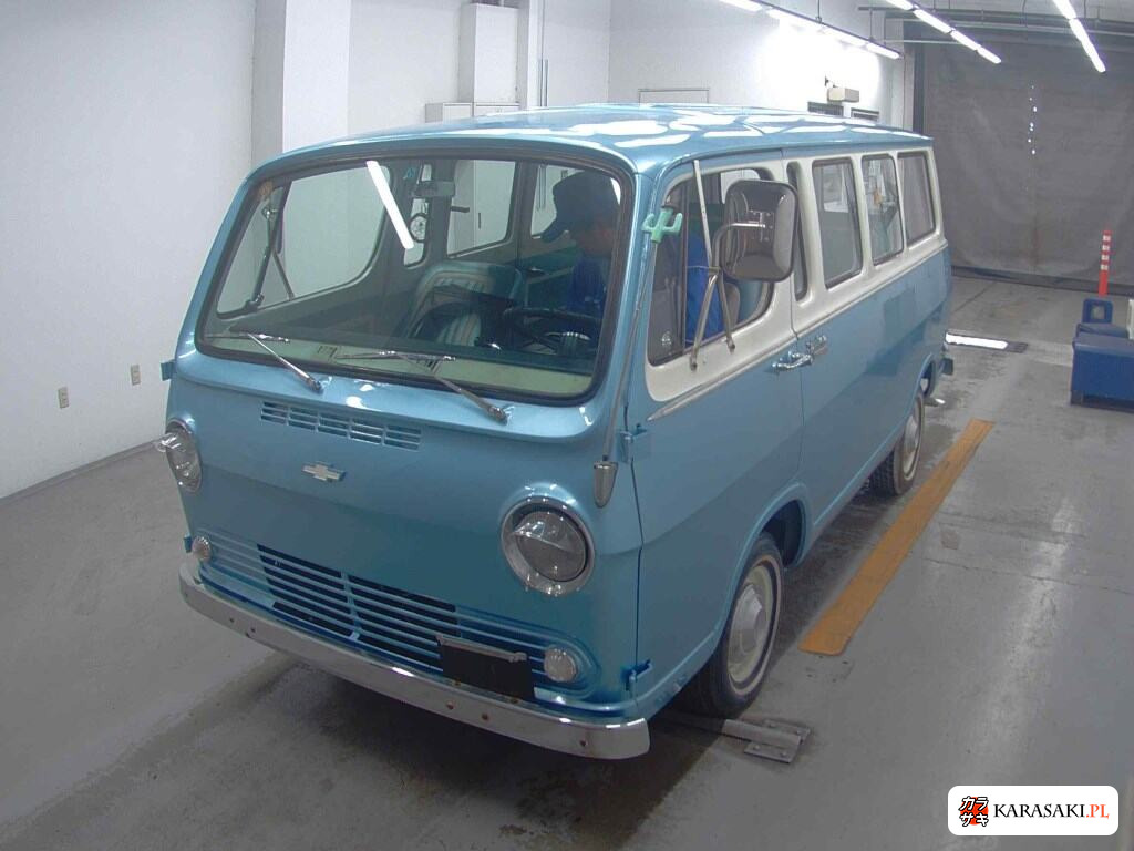 2001 Chevrolet Chevyvan 4D 3