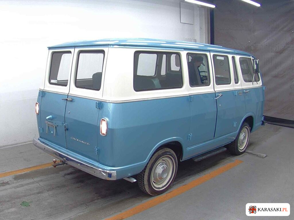 2001 Chevrolet Chevyvan 4D 4
