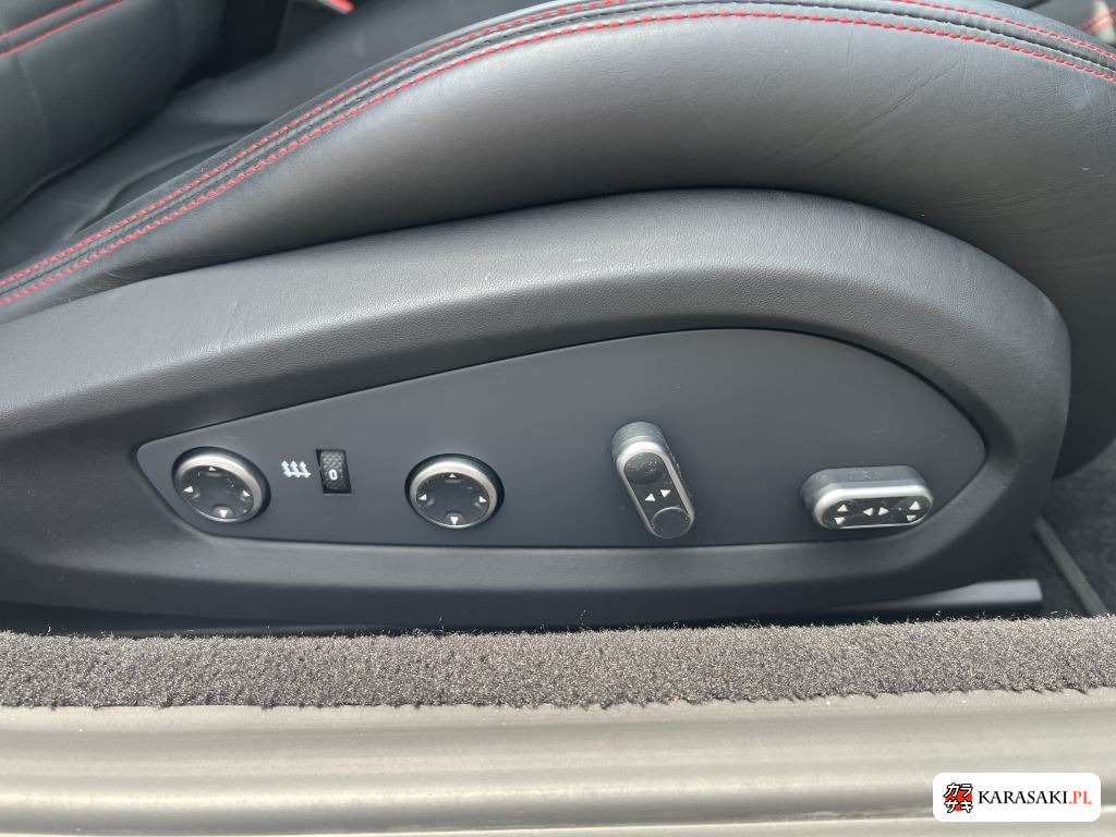 2015 Ferrari California T Base Grade 7