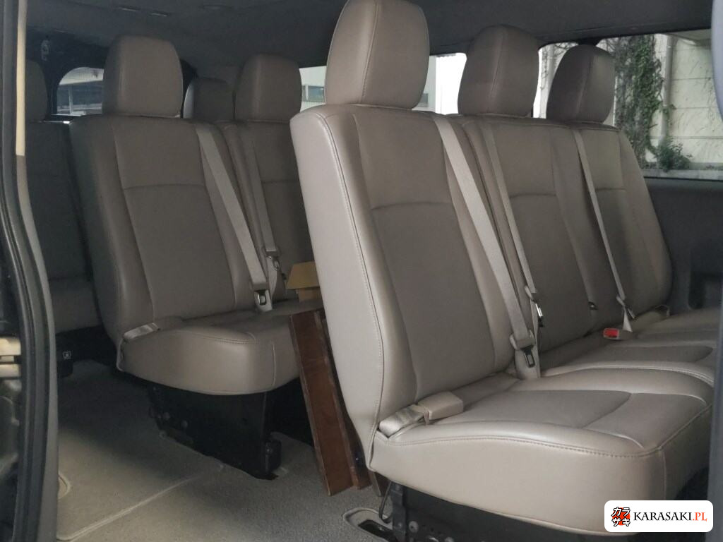 2013 America Nissan NV Passenger 6