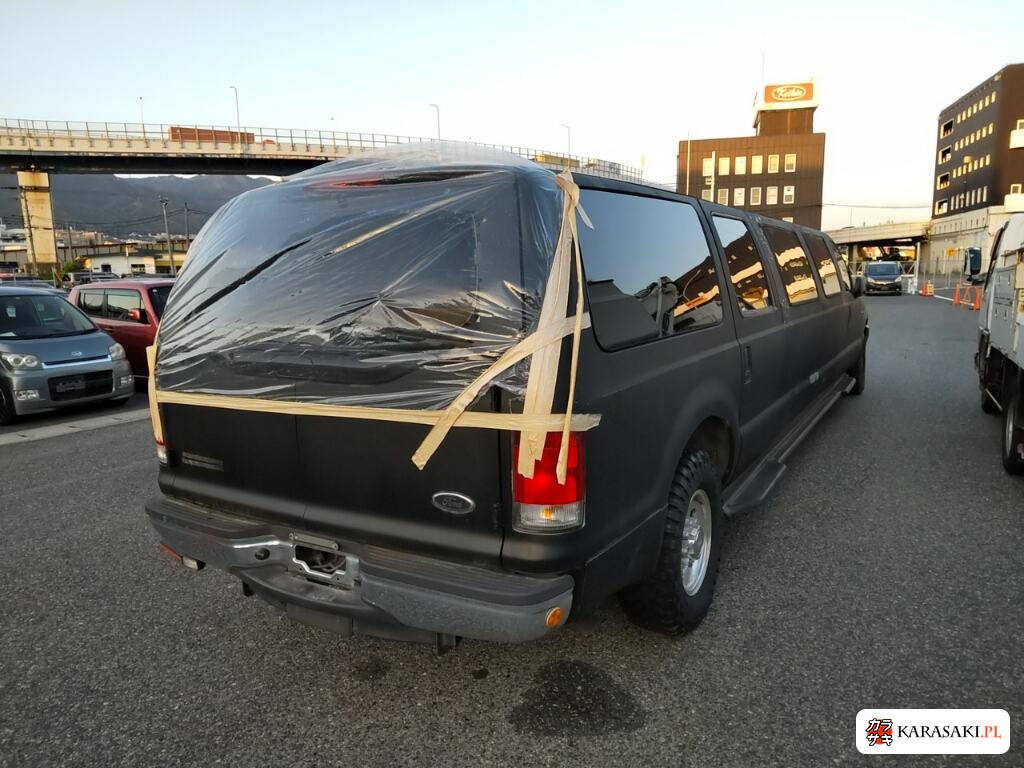 Ford Excursion 2016 z aukcji japońskiej