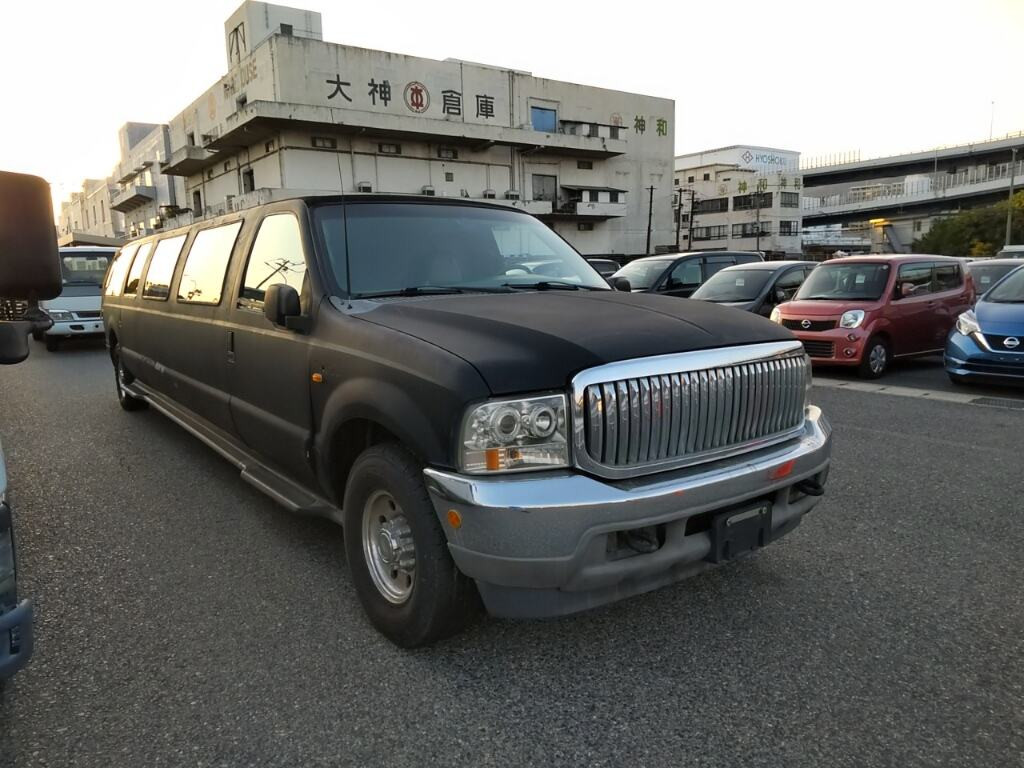 Ford Excursion 2016 z aukcji japońskiej