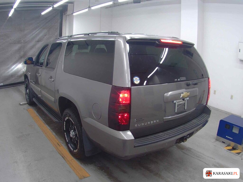 Chevrolet Suburban 2011 z aukcji japońskiej
