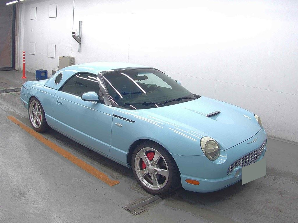 Ford Thunderbird 2004 z aukcji japońskiej