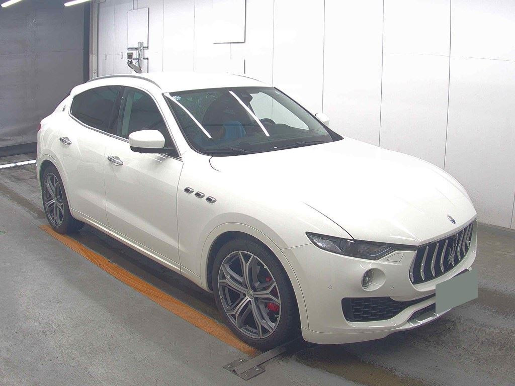 Maserati Levante 2018 z aukcji japońskiej