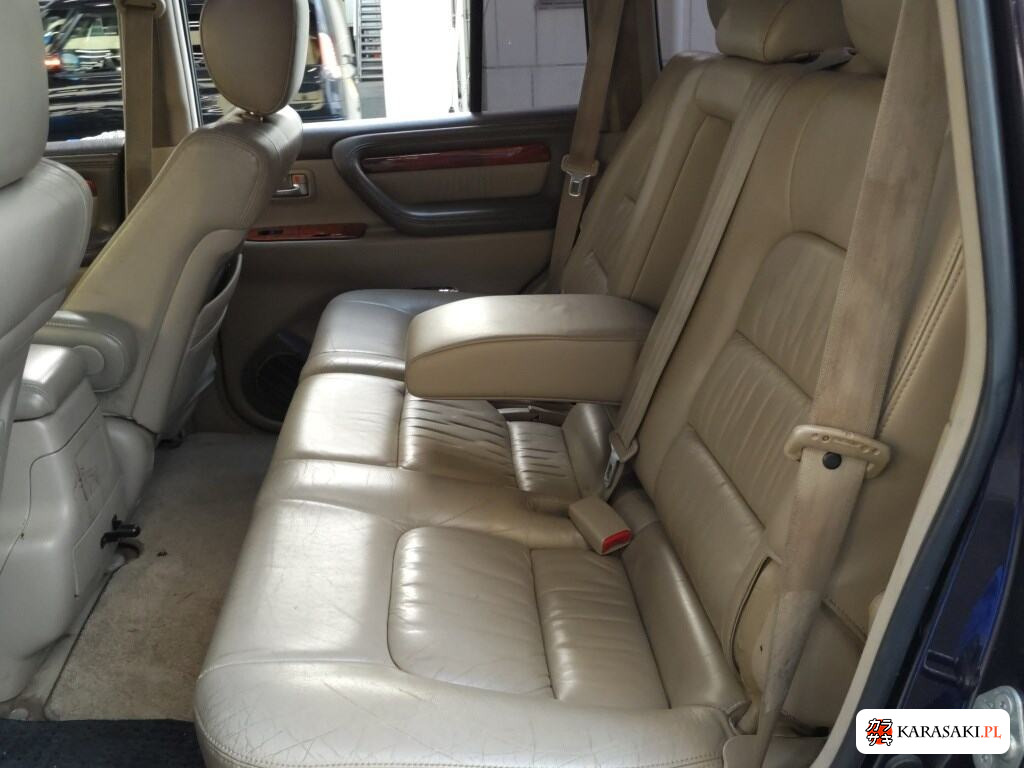 Lexus (us) LX470 2005 z aukcji japońskiej