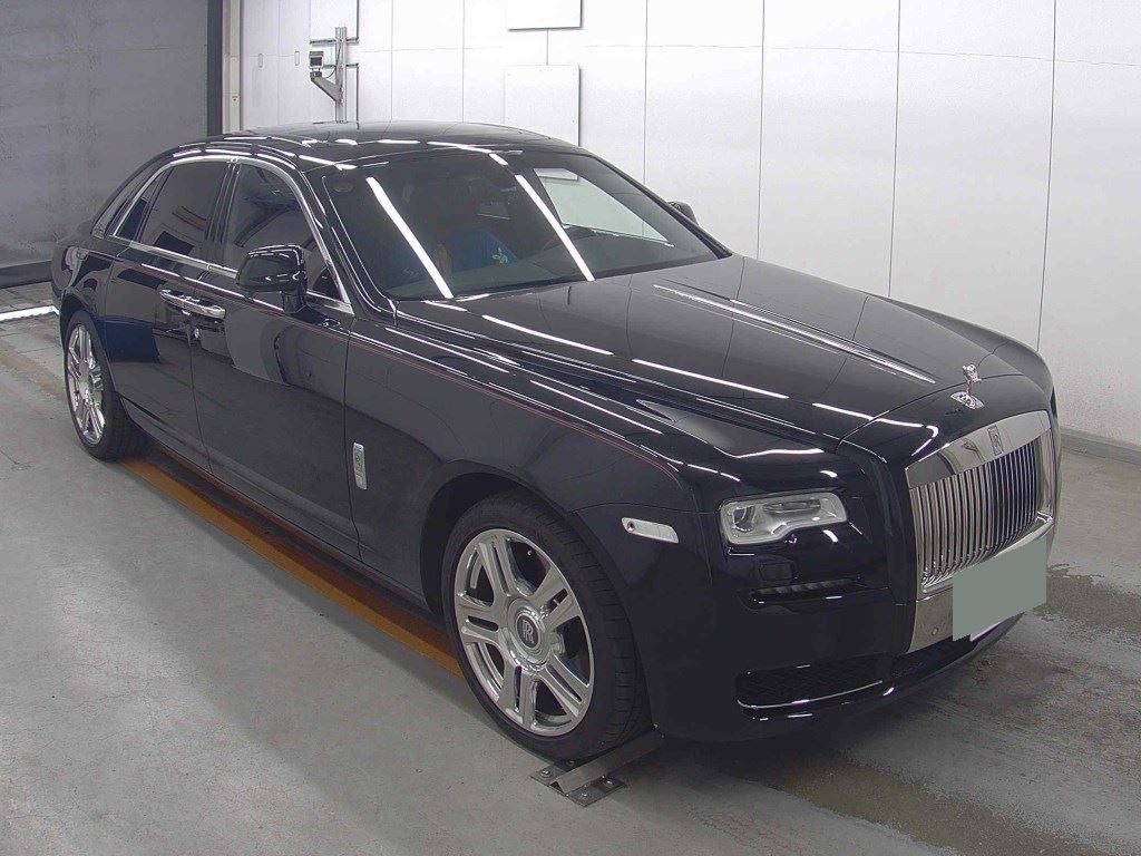 Rolls-Royce Ghost 2015 z aukcji japońskiej