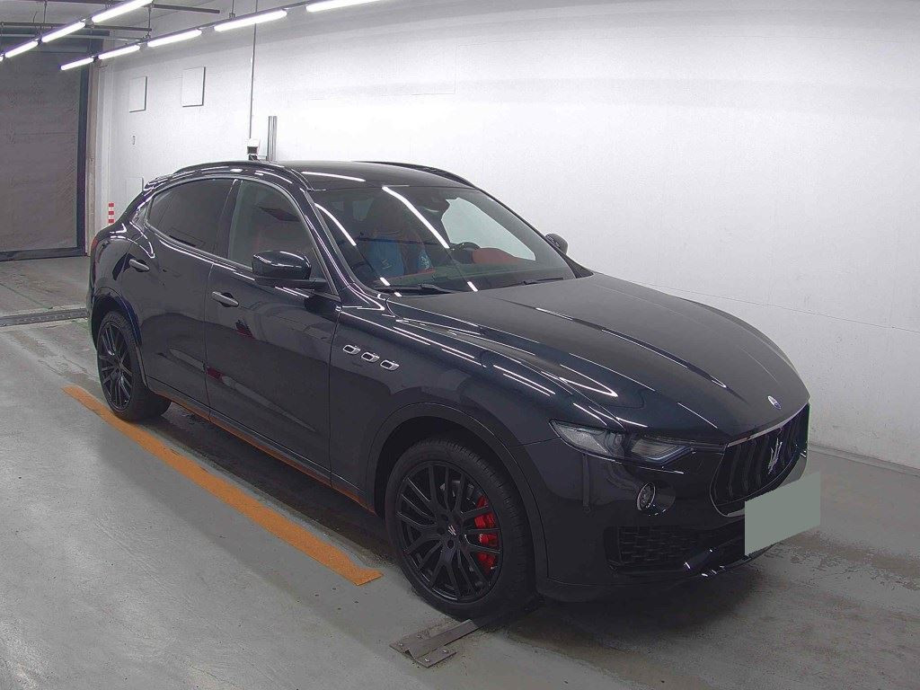 Maserati Levante 2017 z aukcji japońskiej