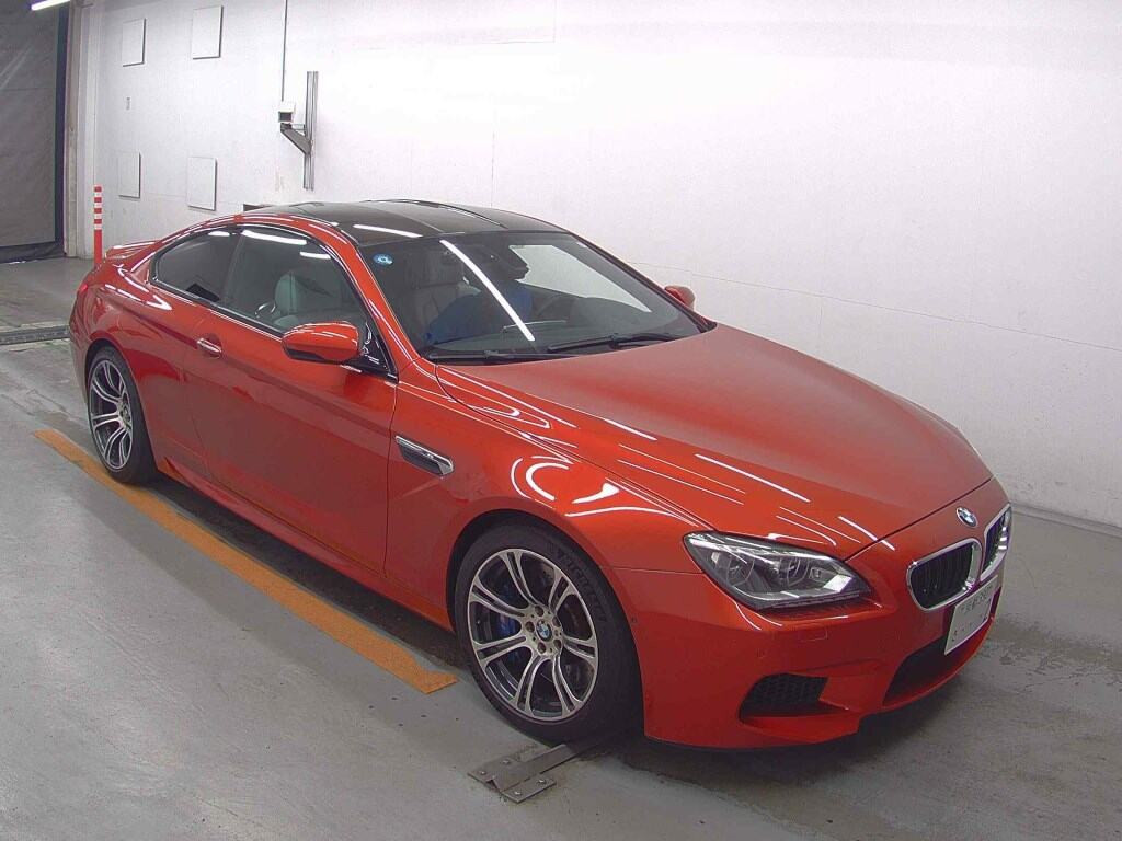 BMW M6 2013 z aukcji japońskiej
