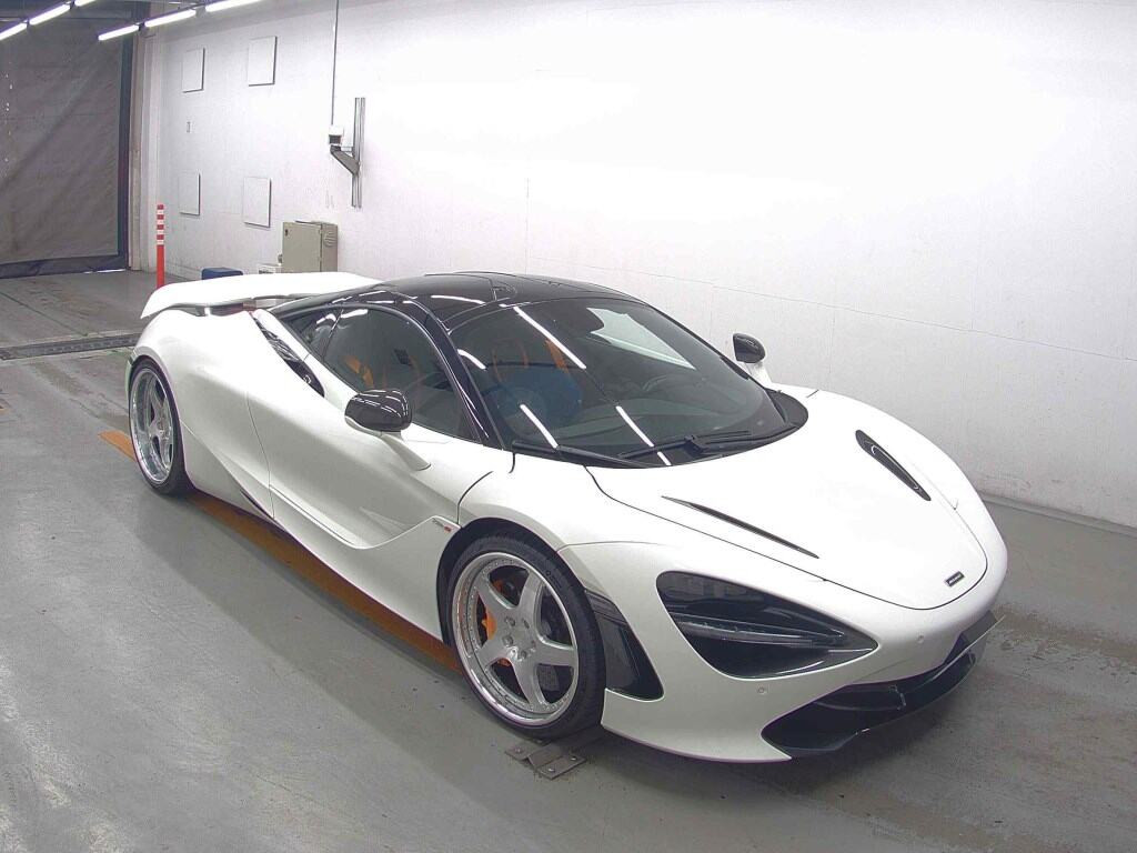 McLaren 720S 2018 z aukcji japońskiej