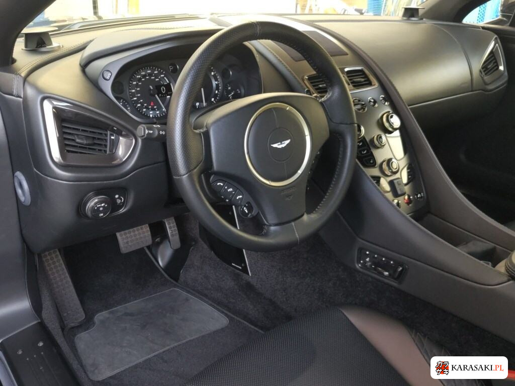 Aston Martin Vanquish 2022 z aukcji japońskiej