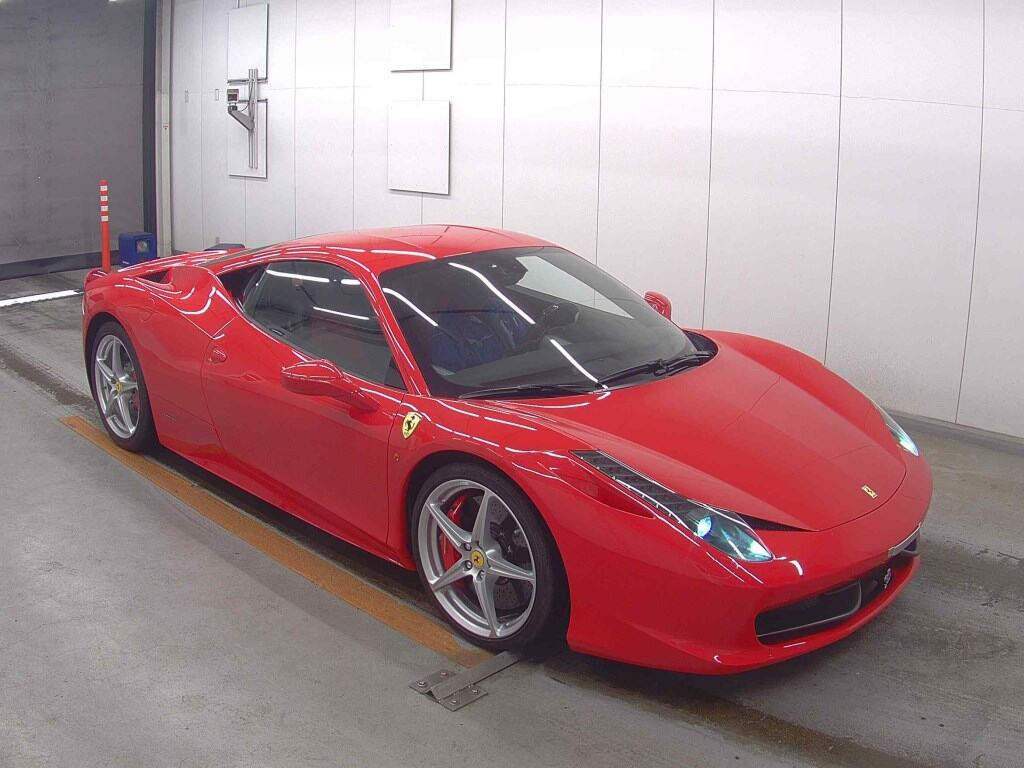 Ferrari 458 Italia 2010 z aukcji japońskiej