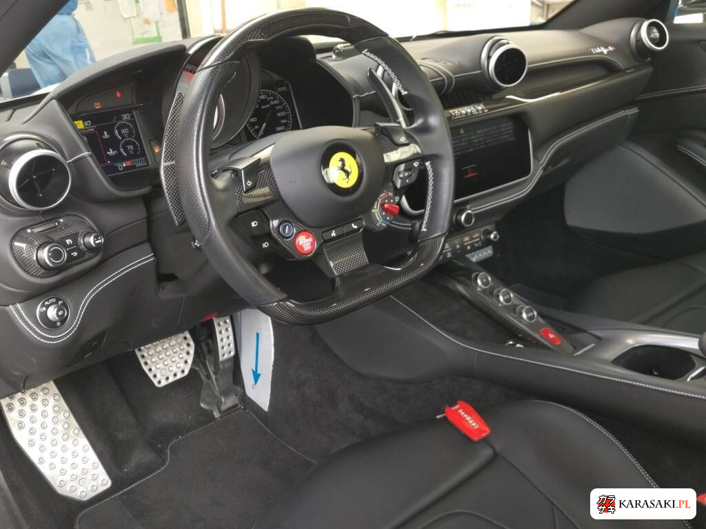 2022 Ferrari Portofino M 5