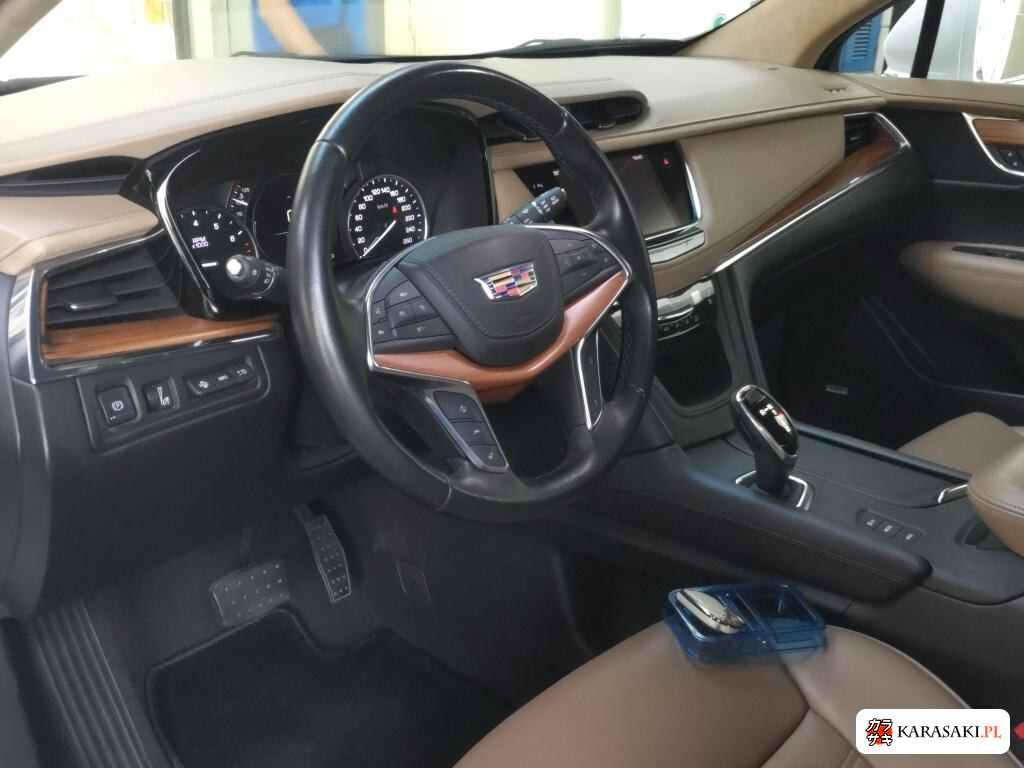 2019 Cadillac XT5 Crossover 4WD Platinum 5