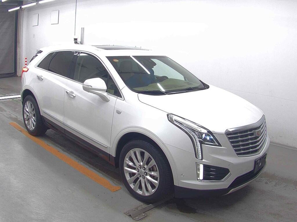 Cadillac XT5 Crossover 2019 z aukcji japońskiej