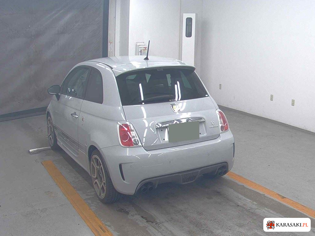 Abarth 595 2016 z aukcji japońskiej