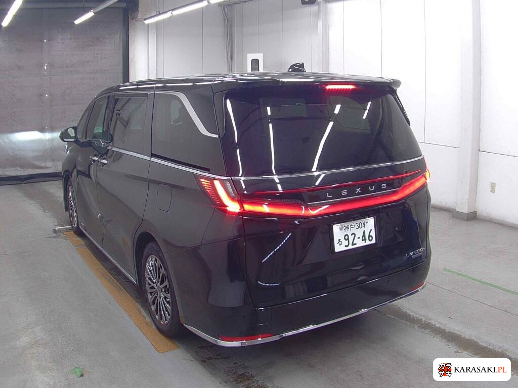 2025 Lexus LM 4WD LM500H Version L 2