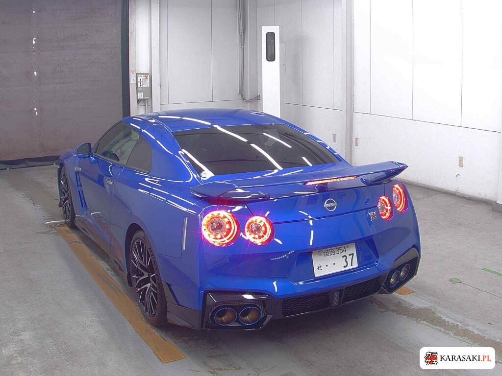 2024 Nissan GT-R 4WD Premium Edition 2