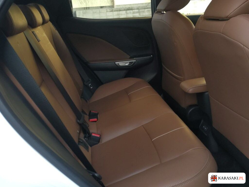 2024 Lexus LBX Relax 6