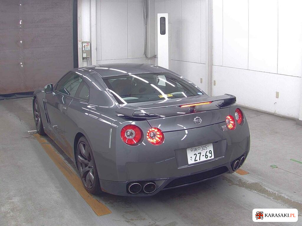 2009 Nissan GT-R 4WD Premium Edition 2