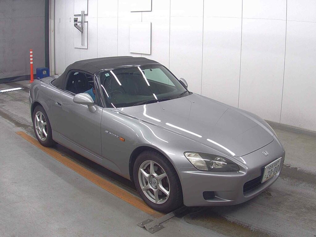 Honda S2000 1999 z aukcji japońskiej