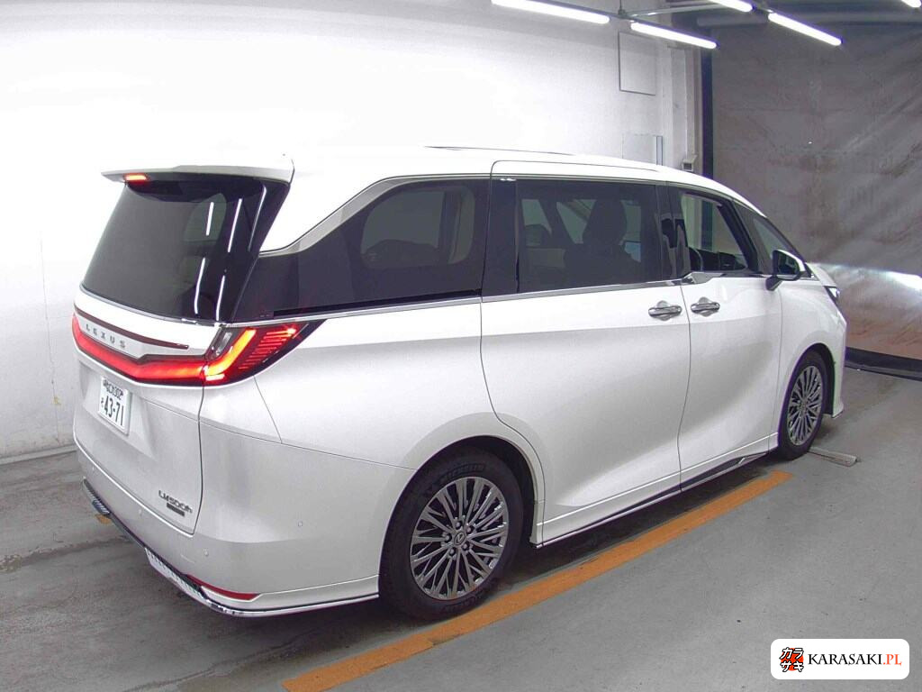 2024 Lexus LM 4WD LM500H Version L 4
