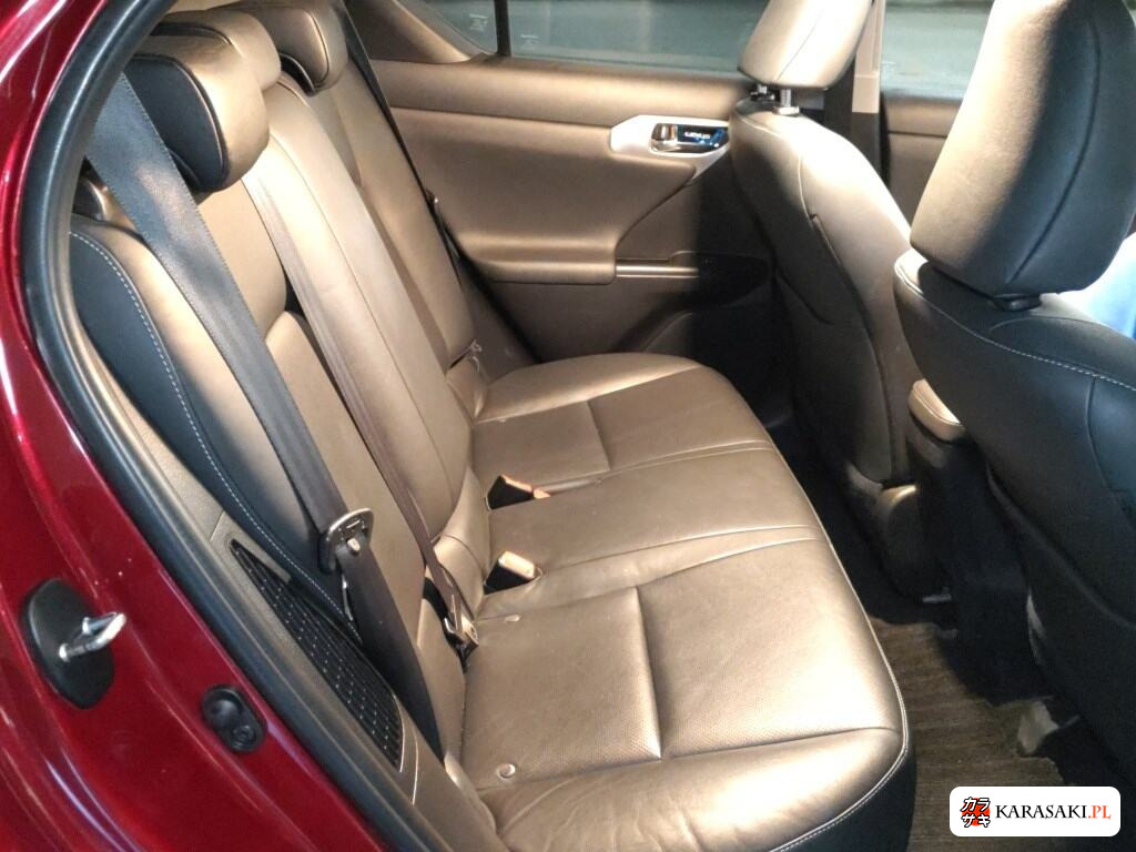 2011 Lexus CT CT200H Version L 6