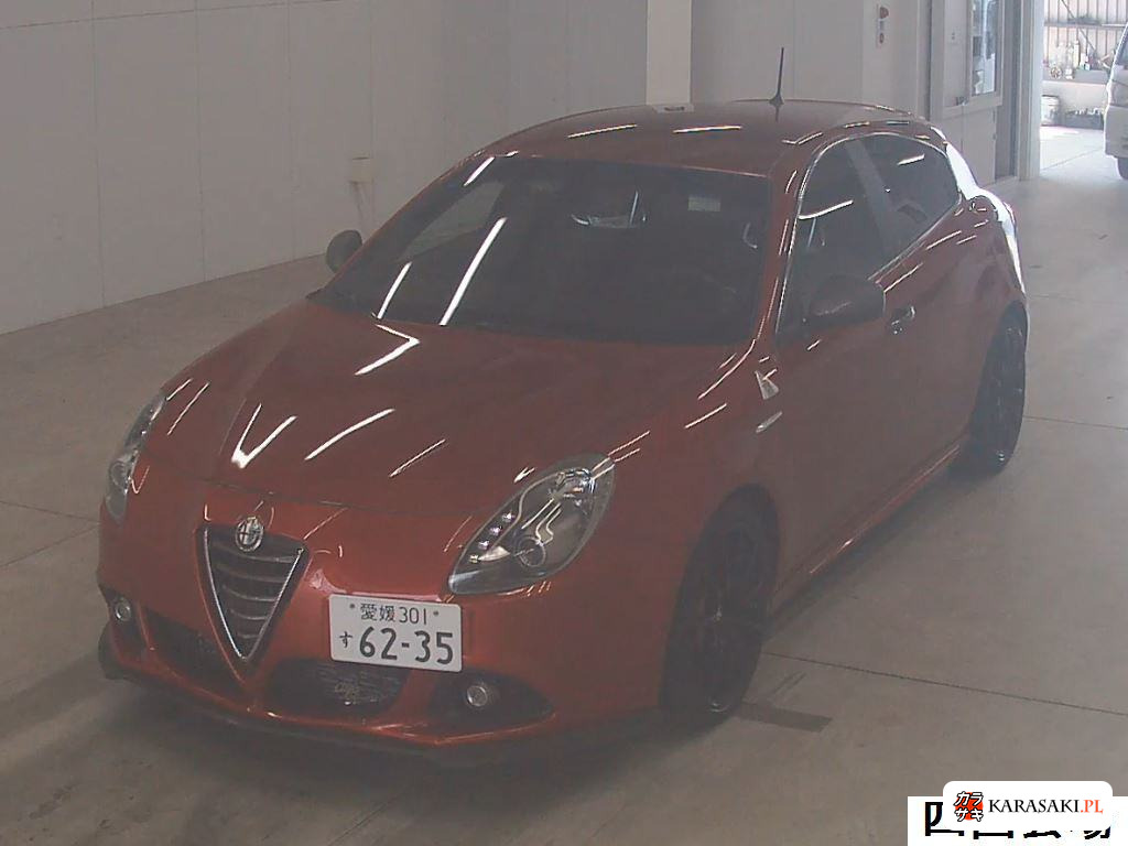 2016 Alfa Romeo Giulietta 5D Quadrifoglio Verde 3