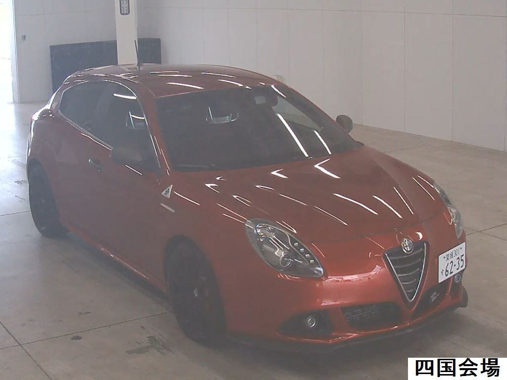 Alfa Romeo Giulietta 2016 z aukcji japońskiej