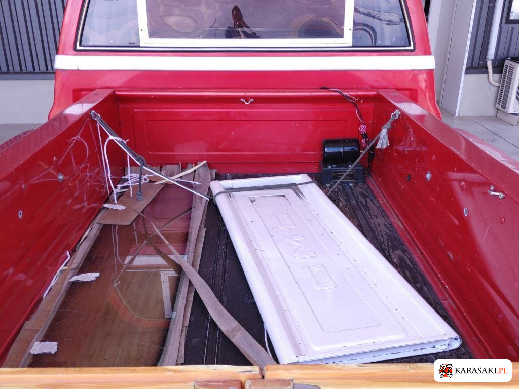 1989 GMC Siera 4WD Base Grade 6