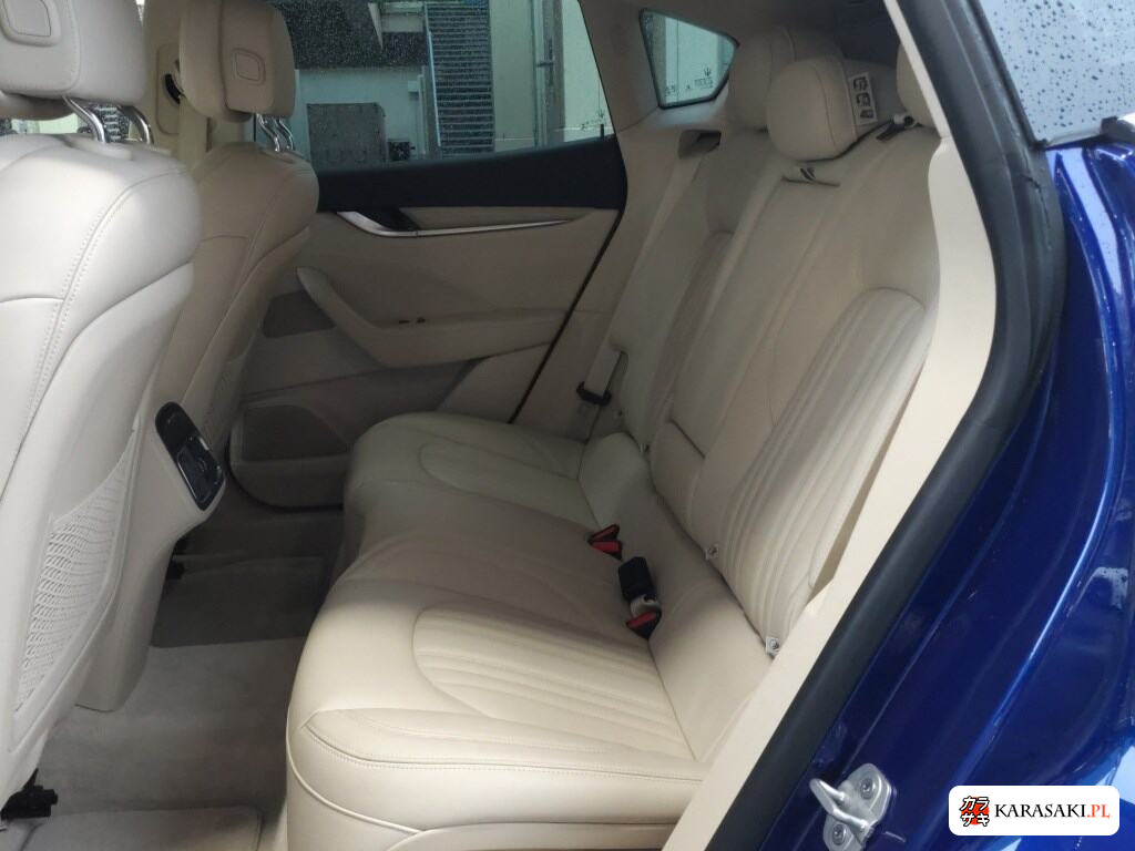 2017 Maserati Levante 4WD Base Grade 6