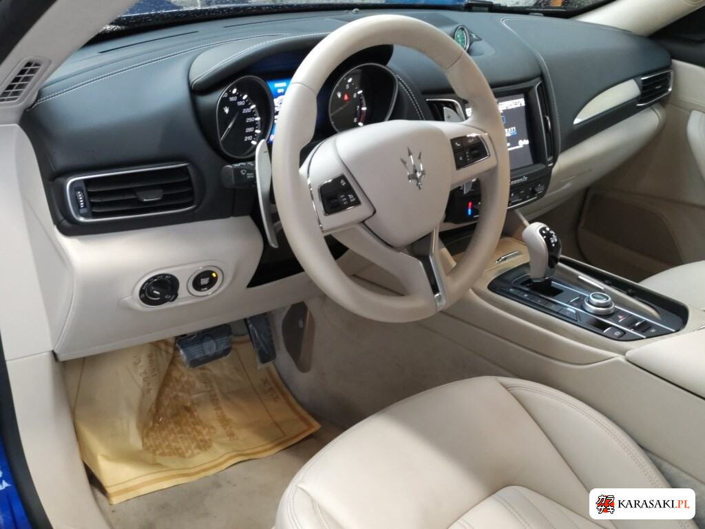2017 Maserati Levante 4WD Base Grade 5
