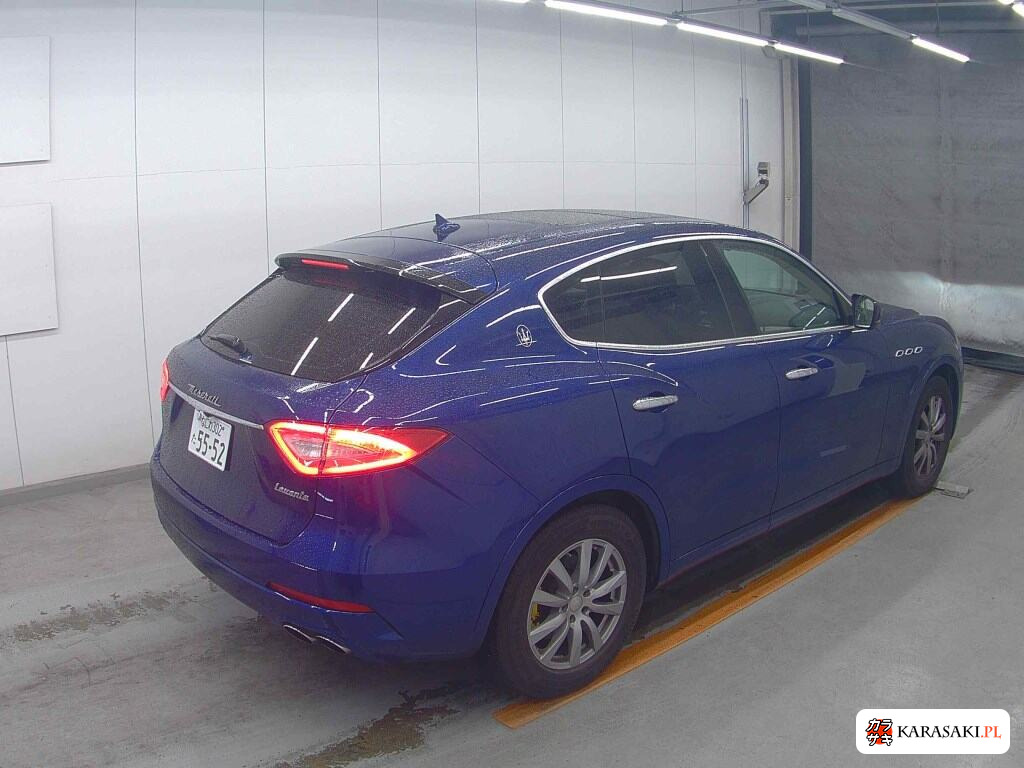 2017 Maserati Levante 4WD Base Grade 4