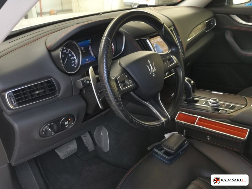2018 Maserati Levante 4WD Base Grade 5