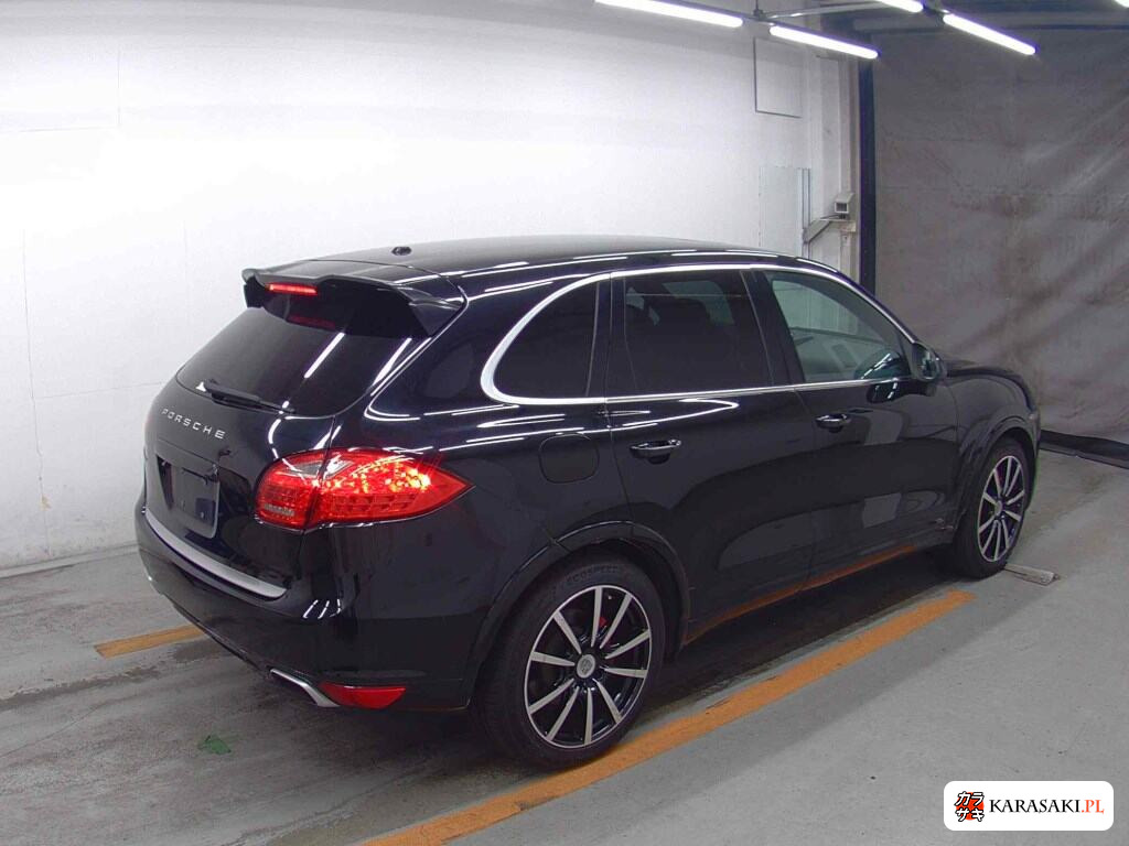 2012 Porsche Cayenne 4WD Base Grade 4
