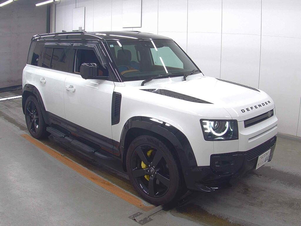 Land Rover Defender 2023 z aukcji japońskiej