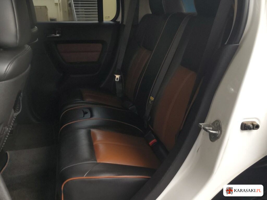2011 Hummer H3 4WD Luxury 6