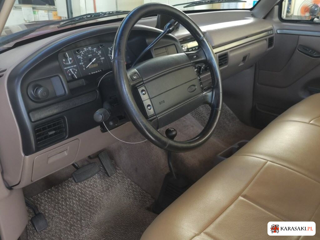 2018 Ford F-150 2D 4WD Base Grade 5