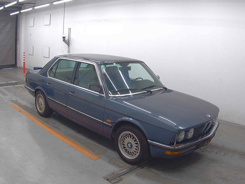 BMW 5 Series 1985 z aukcji japońskiej