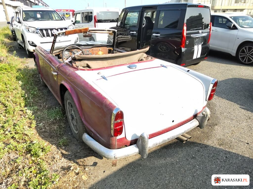 1966 Triumph TR-4 2