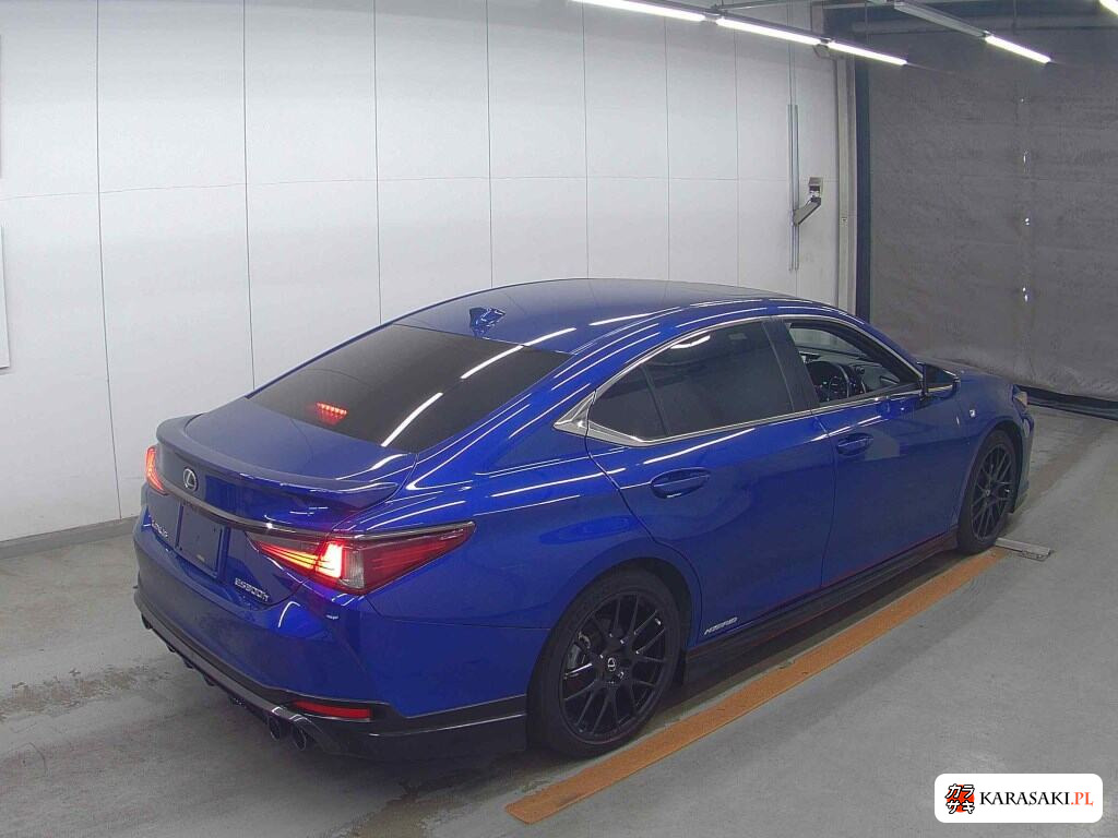 Lexus Es 2018 z aukcji japońskiej