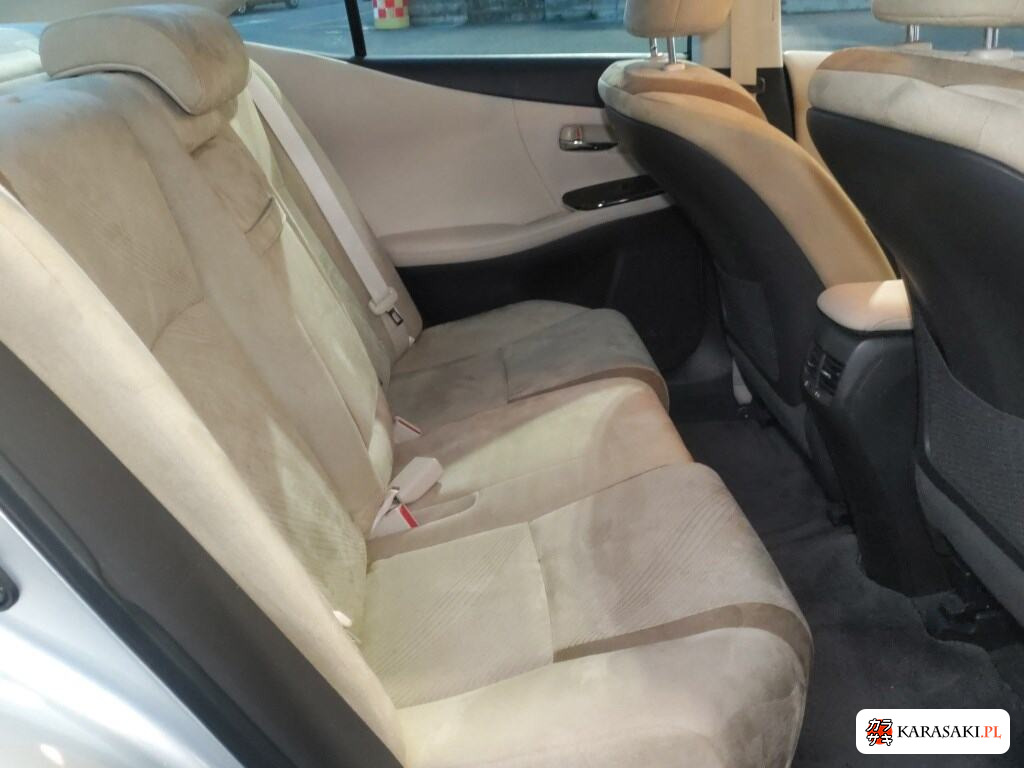 Lexus HS 2015 z aukcji japońskiej
