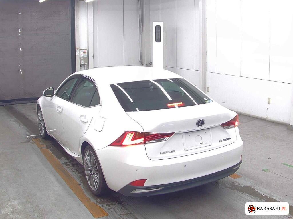 Lexus Is 2017 z aukcji japońskiej