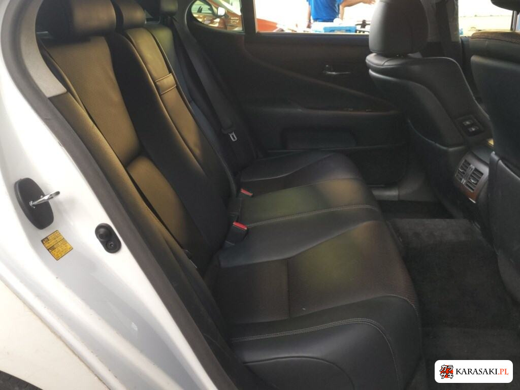 Lexus LS 2011 z aukcji japońskiej